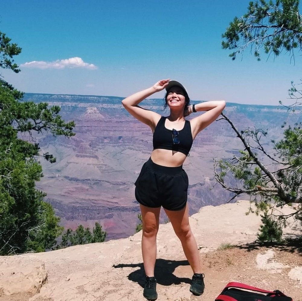 Meet your Posher, Sophia